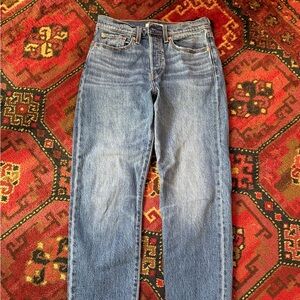 Levi's Wedgie Straight Jeans